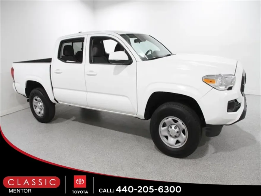 2023 Toyota Tacoma SR V6 photo 1