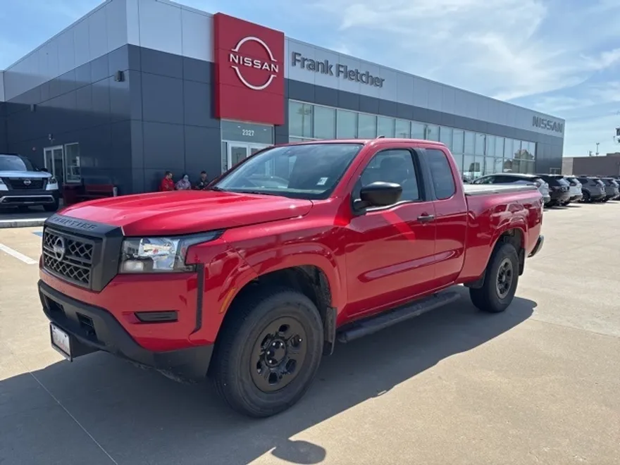 2024 Nissan Frontier S photo 1