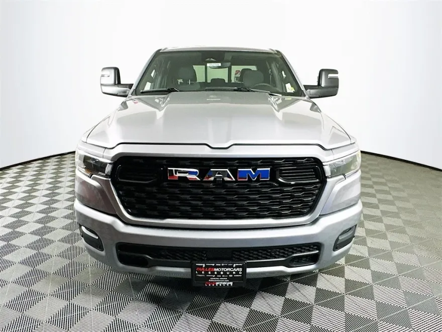 2025 Ram 1500 Big Horn photo 2
