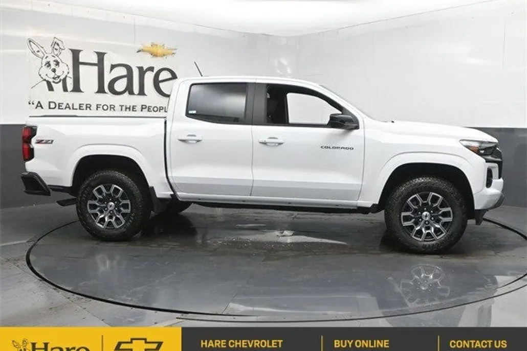 2026 Chevrolet Colorado Z71 photo 1