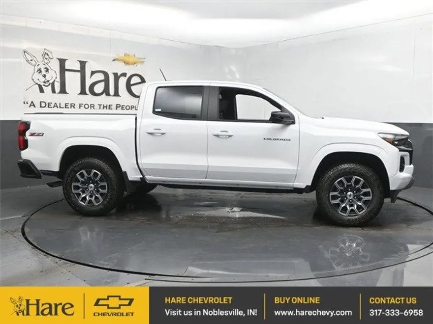 2026 Chevrolet Colorado Z71 photo 1