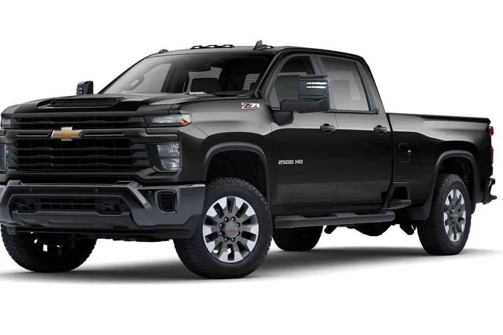2025 Chevrolet Silverado 2500HD Custom photo 1