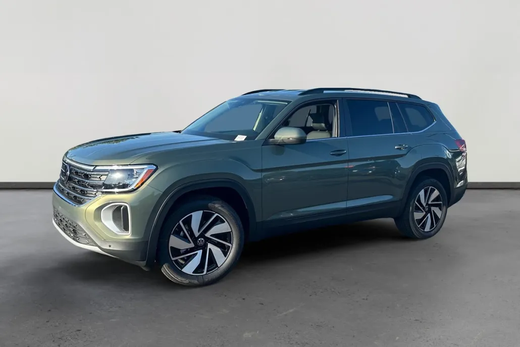2026 Volkswagen Atlas SE Technology photo 1