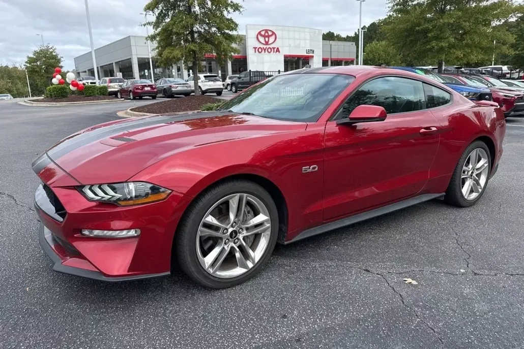 2021 Ford Mustang GT photo 1