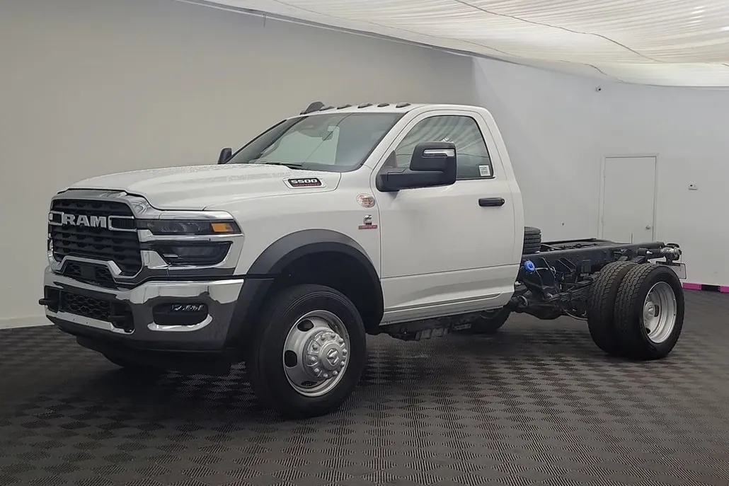 2026 Ram 5500 Tradesman photo 1