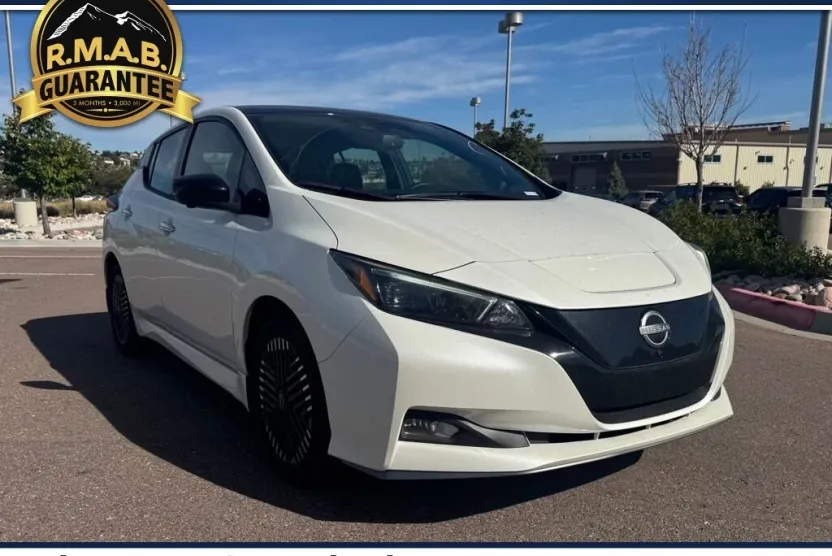 2024 Nissan Leaf SV Plus photo 1