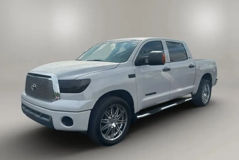 2012 Toyota Tundra CrewMax photo 1