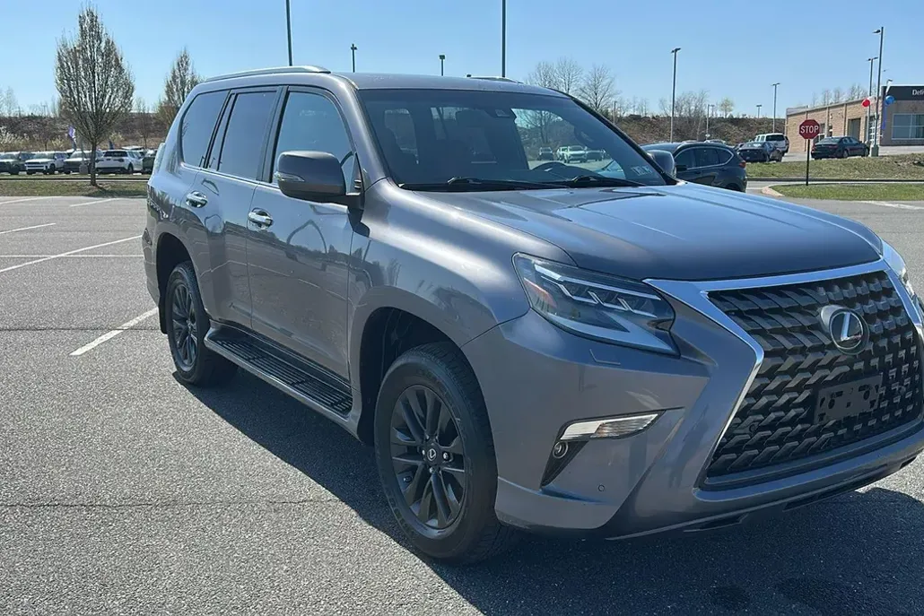 2022 Lexus GX 460 Premium photo 1