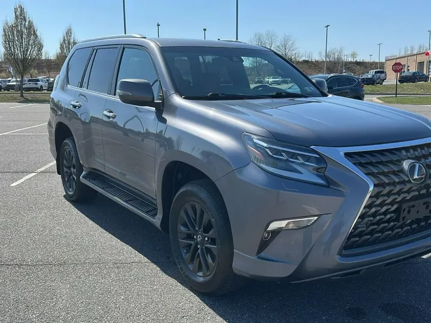 2022 Lexus GX 460 Premium photo 1
