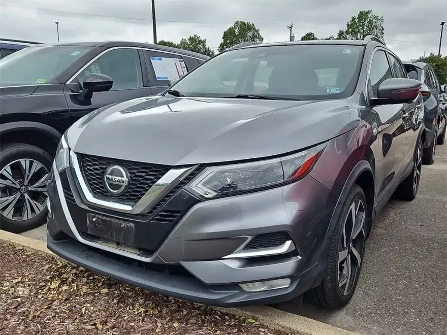 2020 Nissan Rogue Sport SL photo 1
