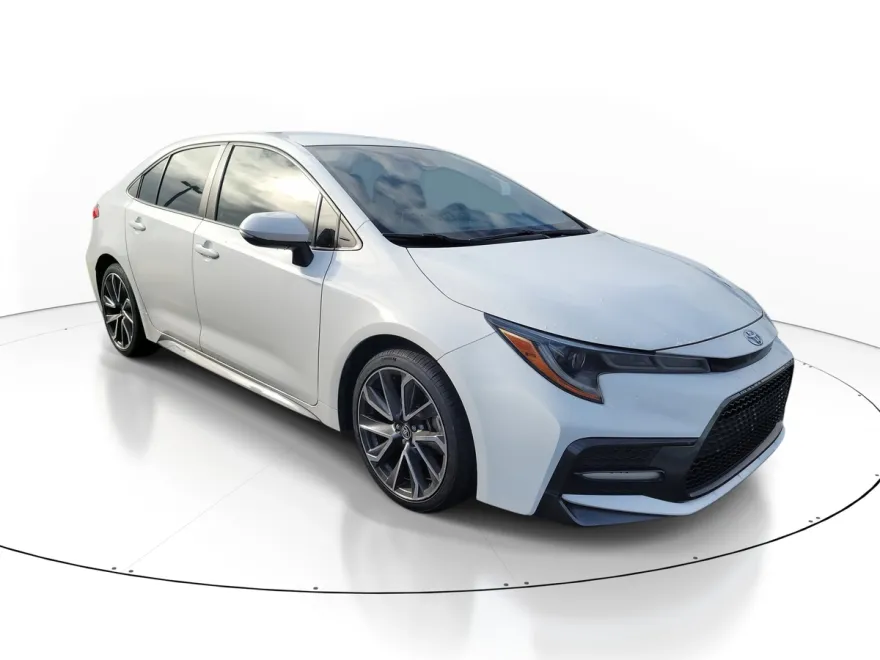 2021 Toyota Corolla SE photo 1