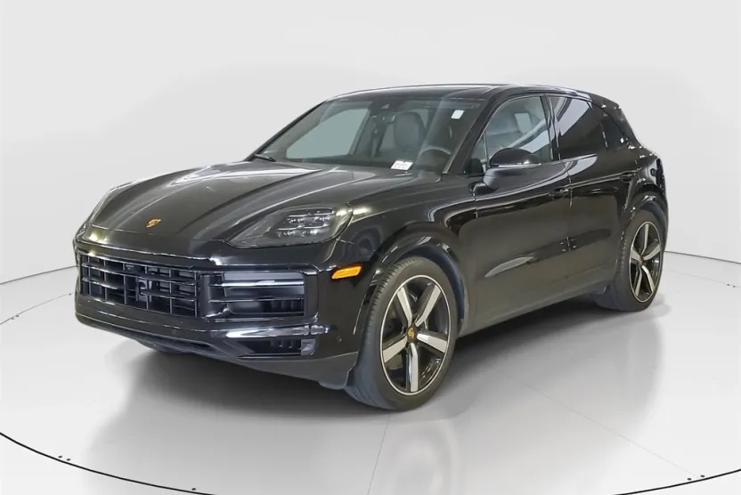 2024 Porsche Cayenne Base photo 1