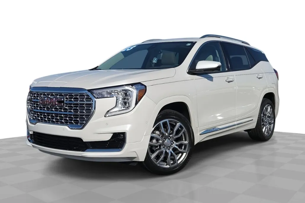 2023 Gmc Terrain Denali photo 1