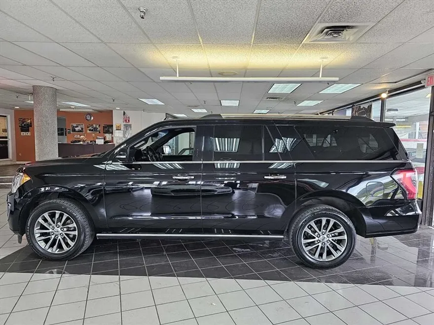 2018 Ford Expedition Limited photo 1