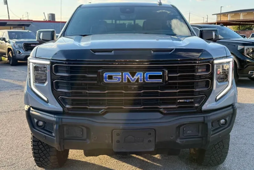 2024 Gmc Sierra 1500 AT4X photo 1