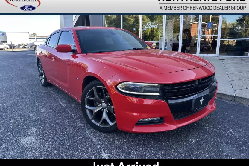 2015 Dodge Charger R/T photo 1