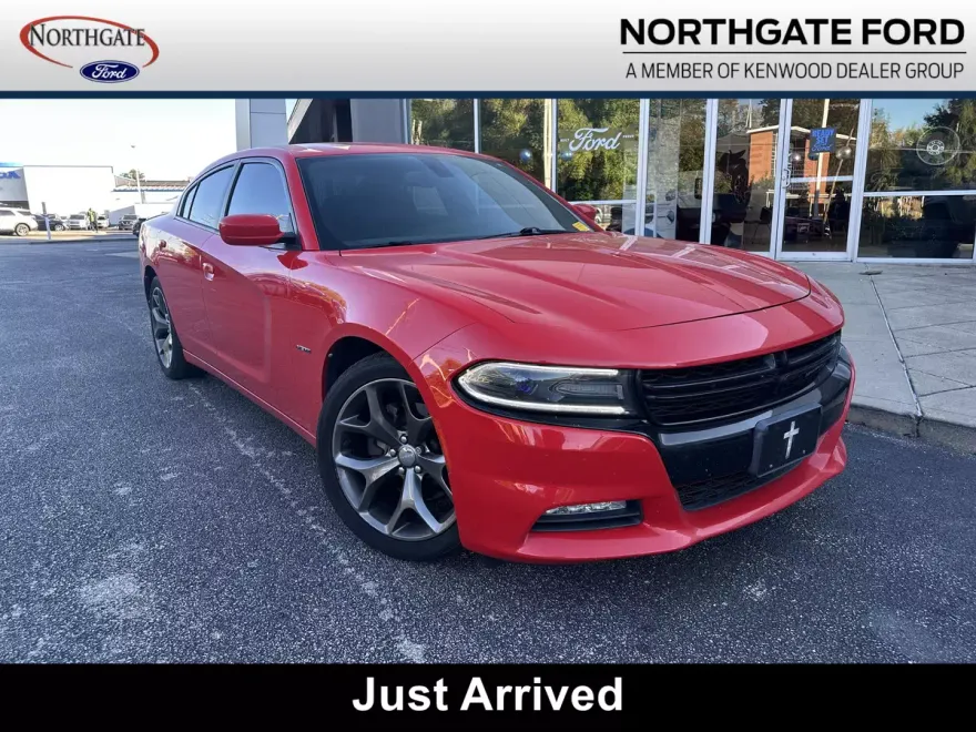 2015 Dodge Charger R/T photo 1