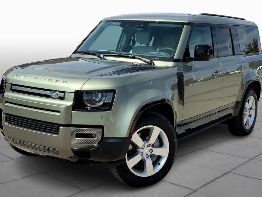 2025 Land Rover Defender 130 X-Dynamic SE photo 1