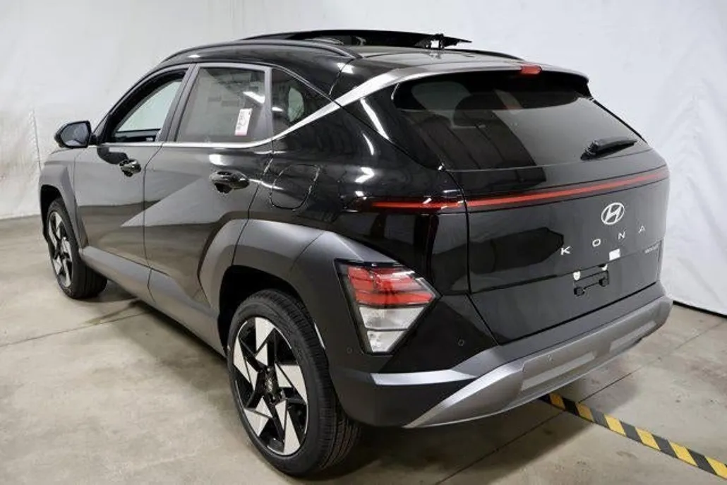 2026 Hyundai Kona Limited photo 1