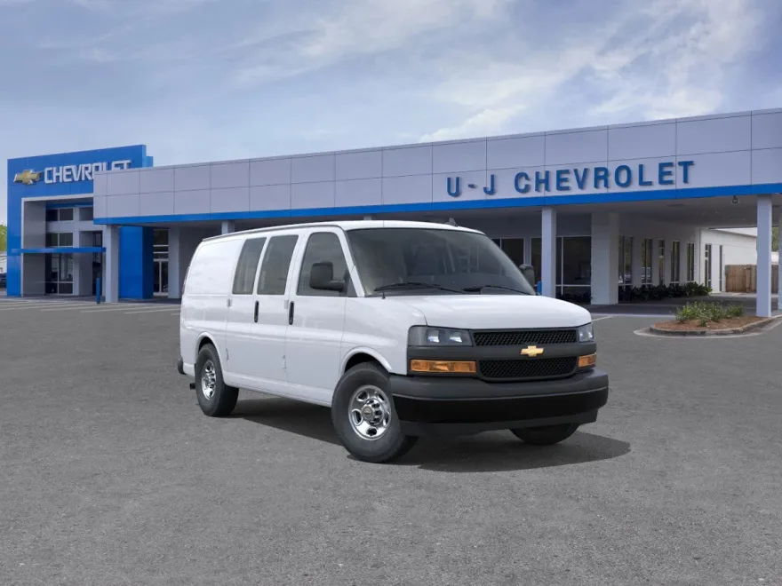 2025 Chevrolet Express Cargo 2500 photo 1