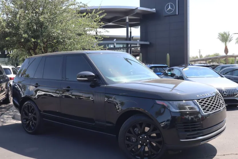 2018 Land Rover Range Rover SuperCharged photo 1