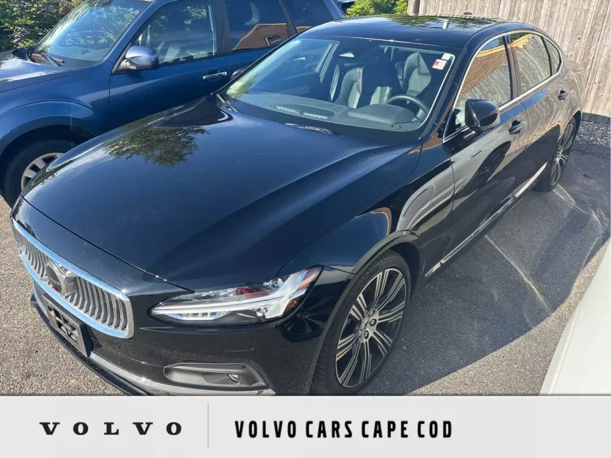 2023 Volvo S90 Plus photo 1
