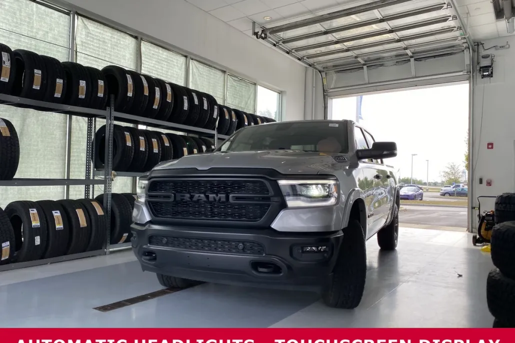2024 Ram 1500 Big Horn photo 1