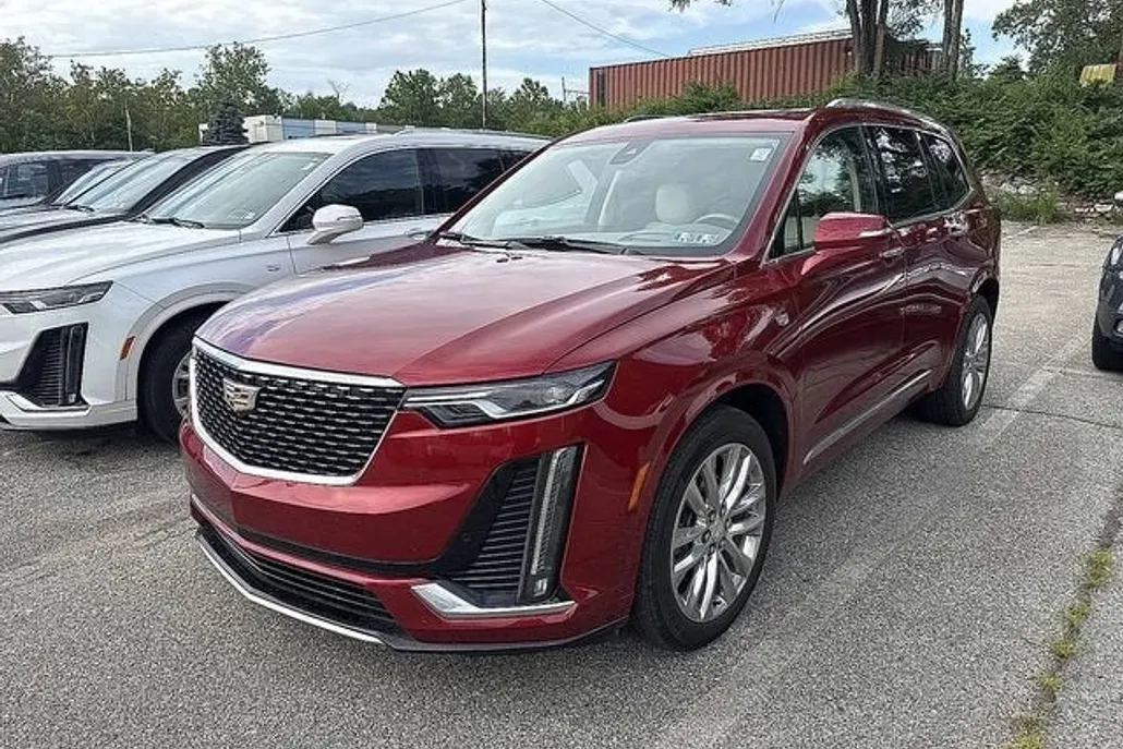 2022 Cadillac XT6 Premium Luxury photo 1