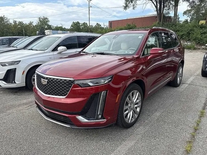 2022 Cadillac XT6 Premium Luxury photo 1