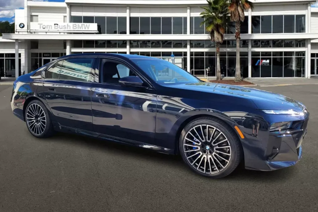 2025 Bmw 760i photo 1