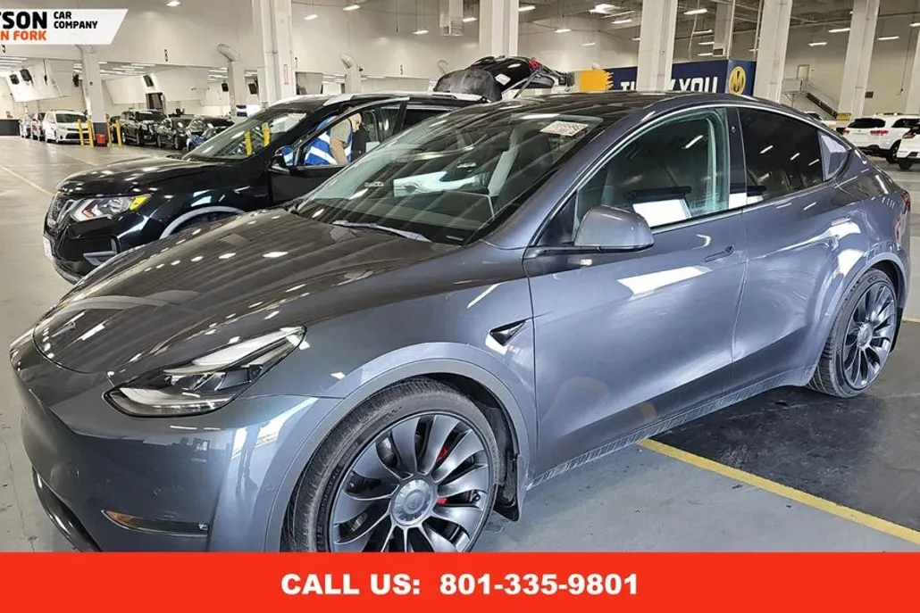 2022 Tesla Model Y Performance photo 1