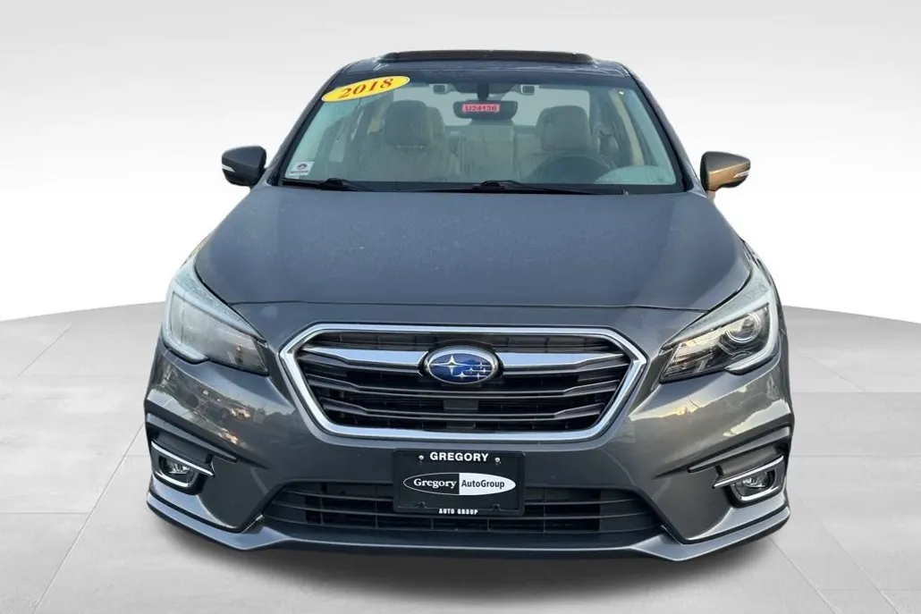 2018 Subaru Legacy 3.6R photo 1