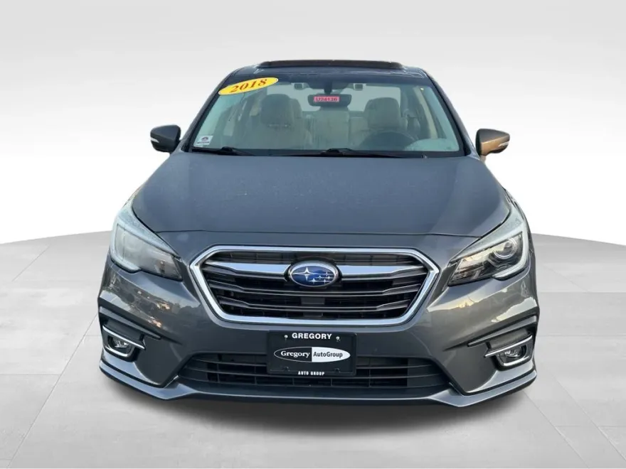2018 Subaru Legacy 3.6R photo 1