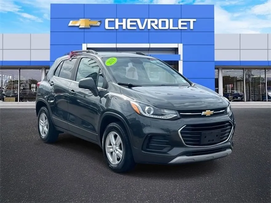 2019 Chevrolet Trax LT photo 1