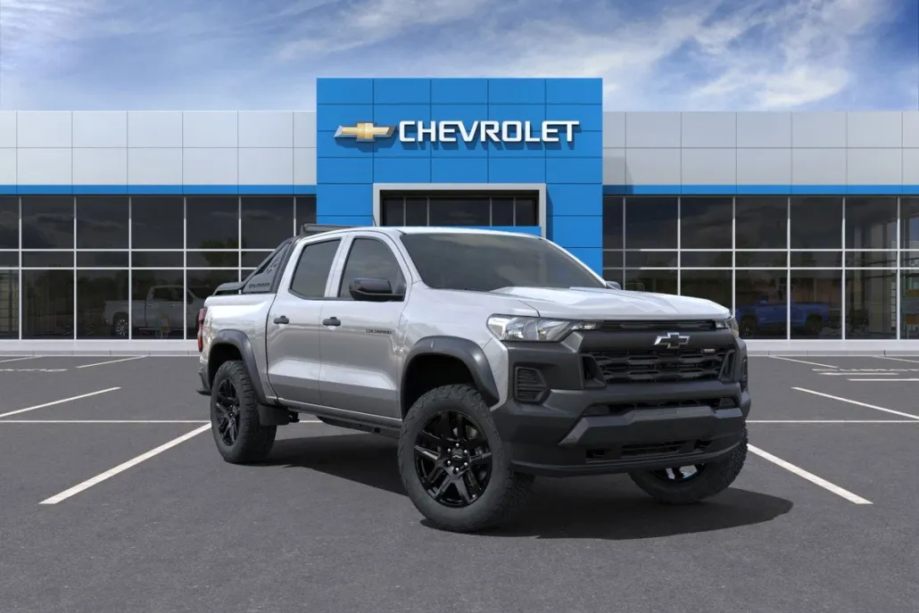 2025 Chevrolet Colorado Trail Boss photo 1