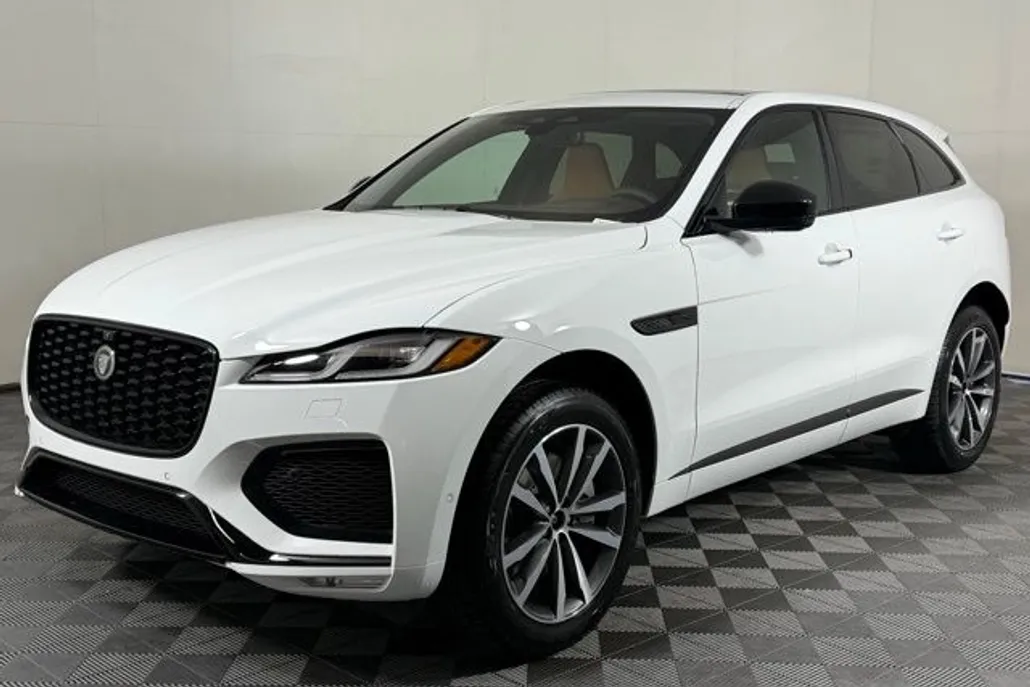 2026 Jaguar F-PACE P400 R-Dynamic S photo 1