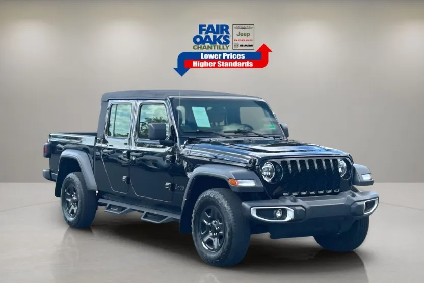 2023 Jeep Gladiator Sport photo 1