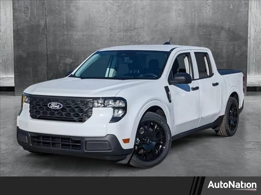 2025 Ford Maverick XL photo 1