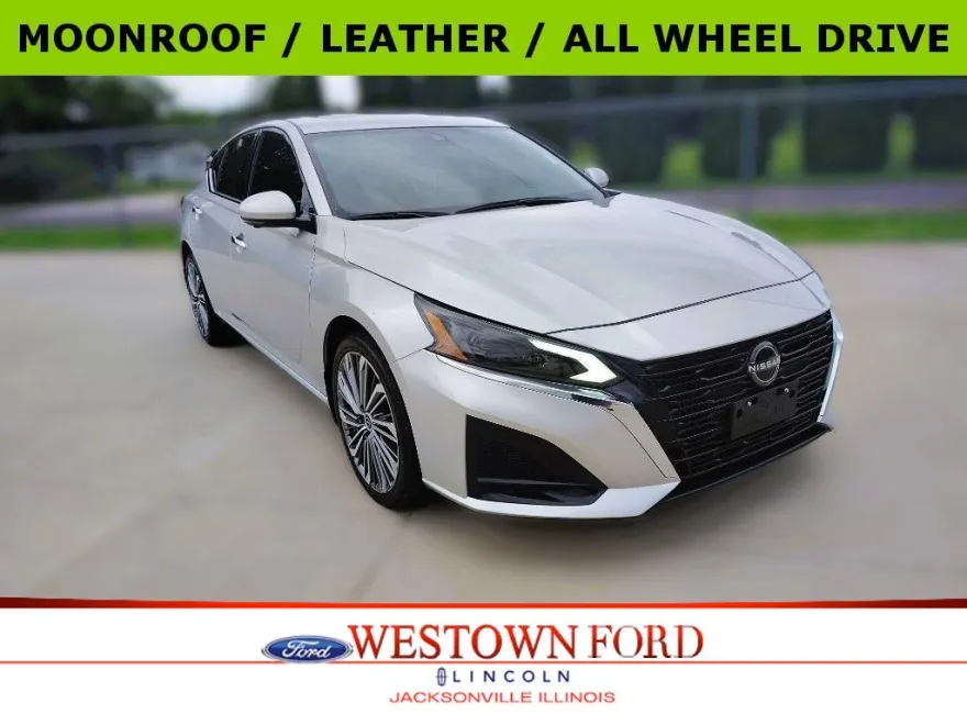 2024 Nissan Altima 2.5 SL photo 1