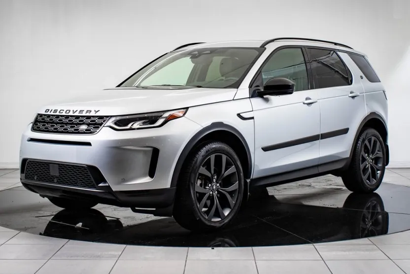 2022 Land Rover Discovery Sport SE photo 1