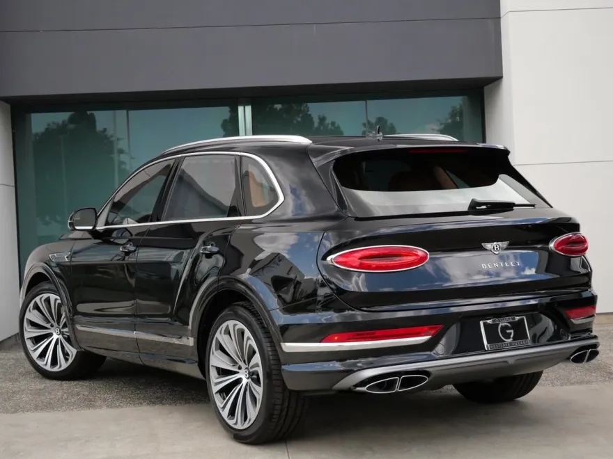 2025 Bentley Bentayga photo 1