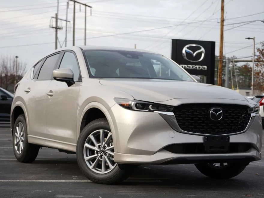 2025 Mazda CX-5 2.5 S Preferred photo 1