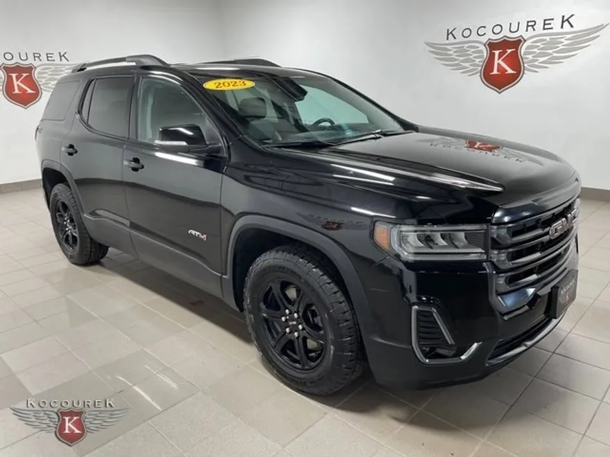 2023 Gmc Acadia AT4 photo 1