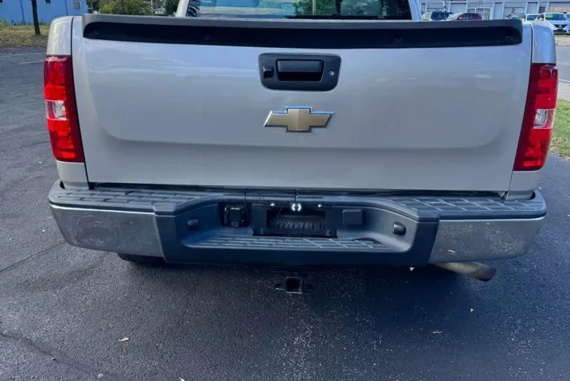 2009 Chevrolet Silverado 1500 Work Truck photo 1