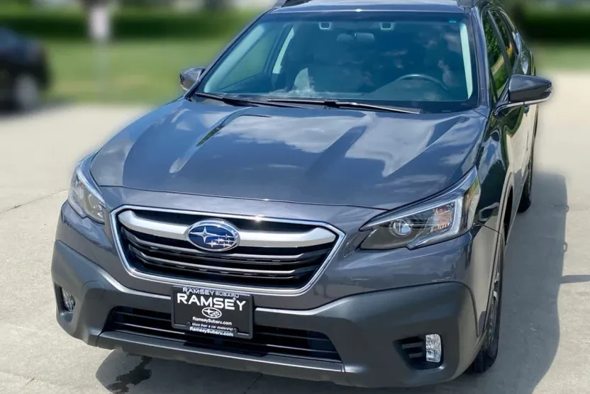 2022 Subaru Outback Base photo 1