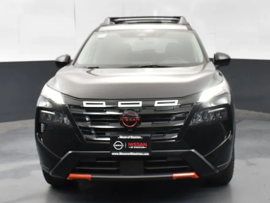 2026 Nissan Rogue SV photo 1