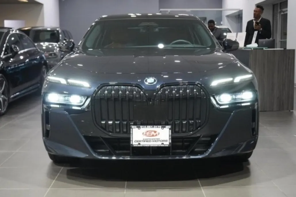 2024 Bmw 750e 750e xDrive photo 1