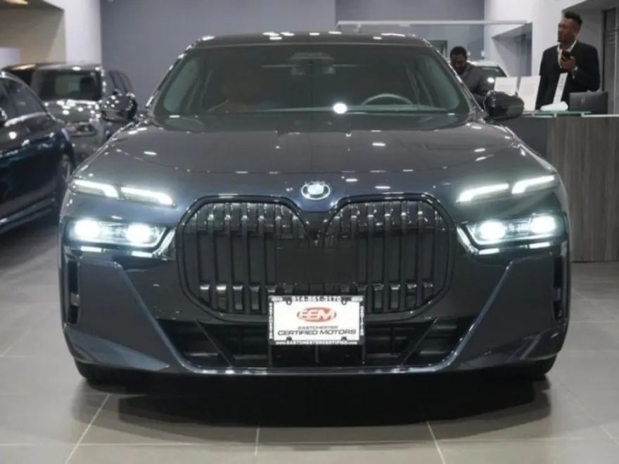 2024 Bmw 750e 750e xDrive photo 1