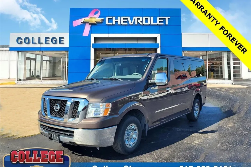 2017 Nissan NV3500 photo 1
