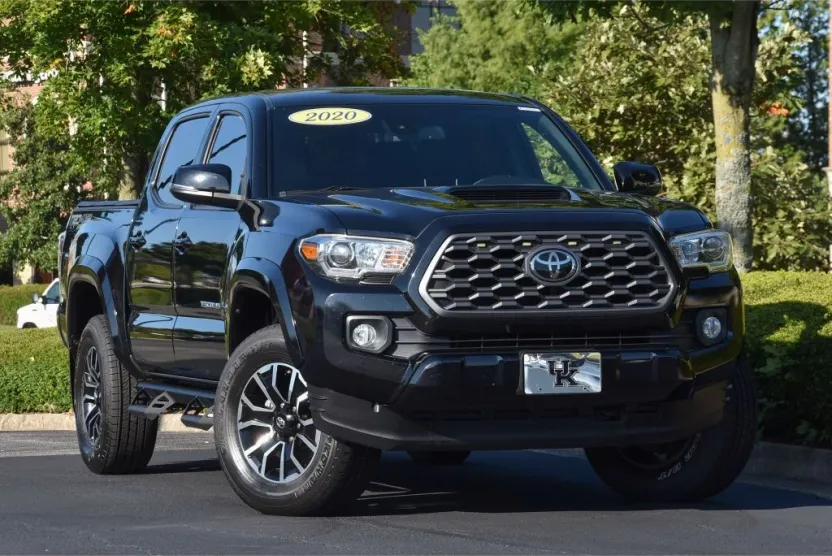 2020 Toyota Tacoma TRD Sport 4x4 photo 1